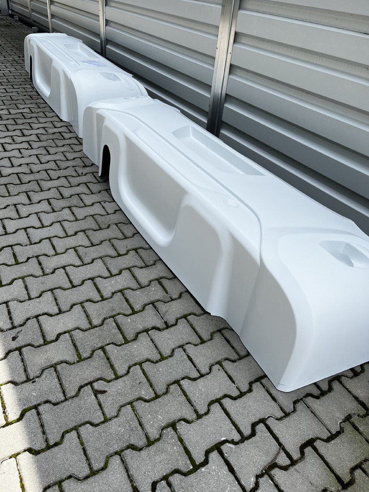 Zderzak tylny do AUTOBUSU VDL EURO 5 VDL FUTURA euro 5 - Para-choque para Autocarro: foto 2 Zderzak tylny do AUTOBUSU VDL EURO 5 VDL FUTURA euro 5 - Para-choque para Autocarro: foto 2