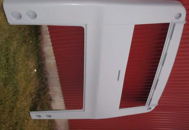 Ściana, panel tylny BOVA FUTURA CLASIC Bova FUTURA CLASIC - Carroceria e exterior para Autocarro: foto 2 Ściana, panel tylny BOVA FUTURA CLASIC Bova FUTURA CLASIC - Carroceria e exterior para Autocarro: foto 2