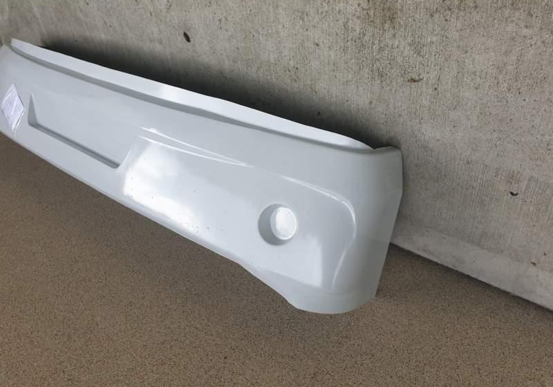 Zderzak tylny do autobusu SCANIA IRIZAR i6 Scania i6 - Para-choque para Autocarro: foto 2 Zderzak tylny do autobusu SCANIA IRIZAR i6 Scania i6 - Para-choque para Autocarro: foto 2