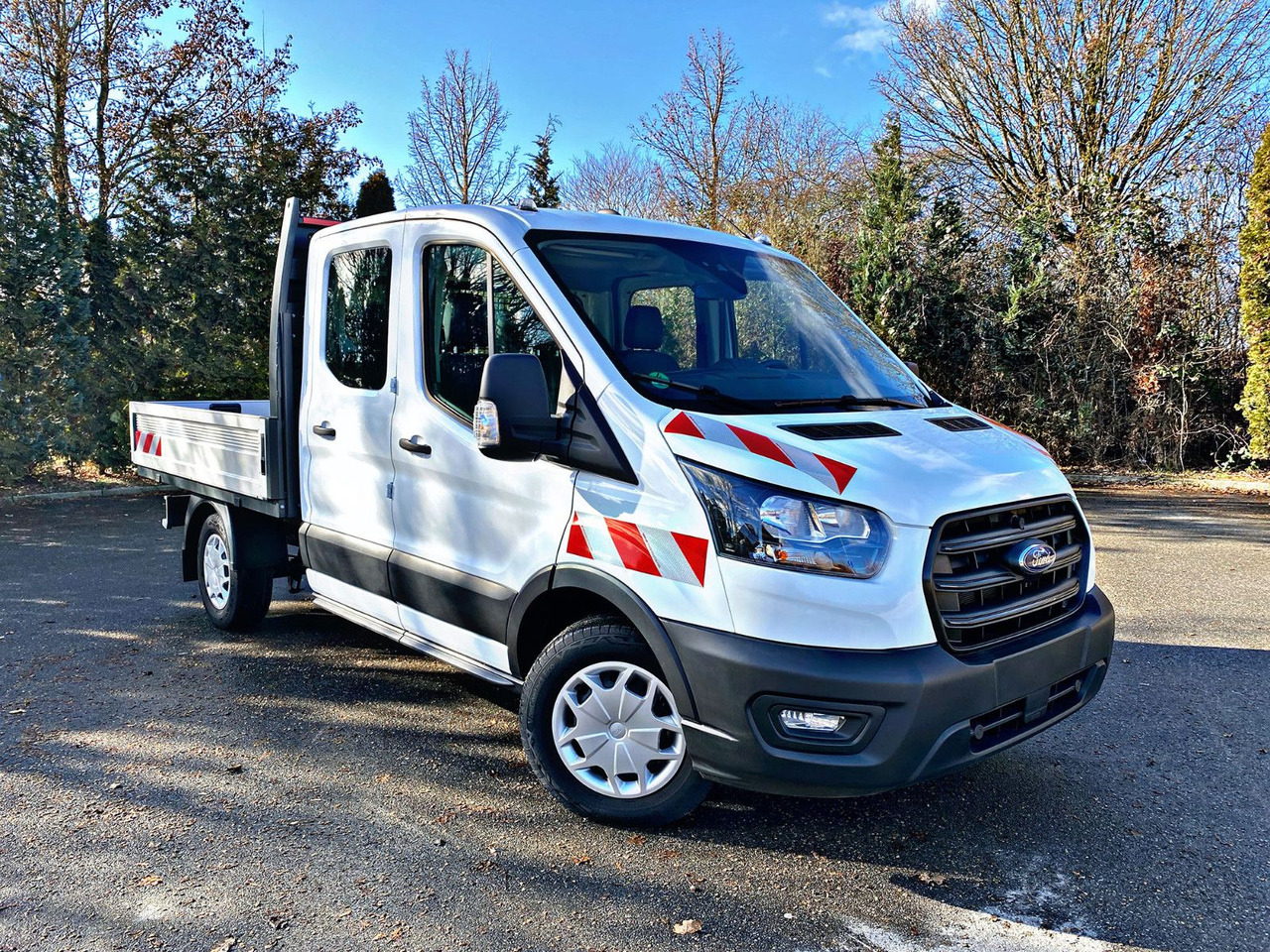 Ford Pritsche 350L2 DoKa|Trend|Garantie bis 08.27|19% - Carrinha cabine dupla: foto 1 Ford Pritsche 350L2 DoKa|Trend|Garantie bis 08.27|19% - Carrinha cabine dupla: foto 1