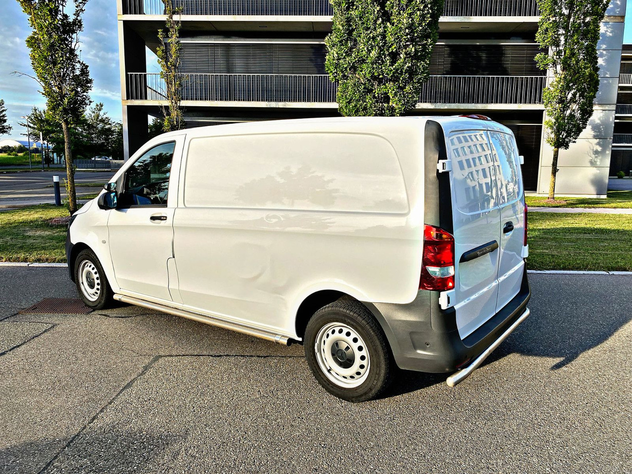 Mercedes-Benz Vito Kasten 111 FWD kompakt|Kamera|Klima|PDC|19% - Furgão compacto: foto 5 Mercedes-Benz Vito Kasten 111 FWD kompakt|Kamera|Klima|PDC|19% - Furgão compacto: foto 5