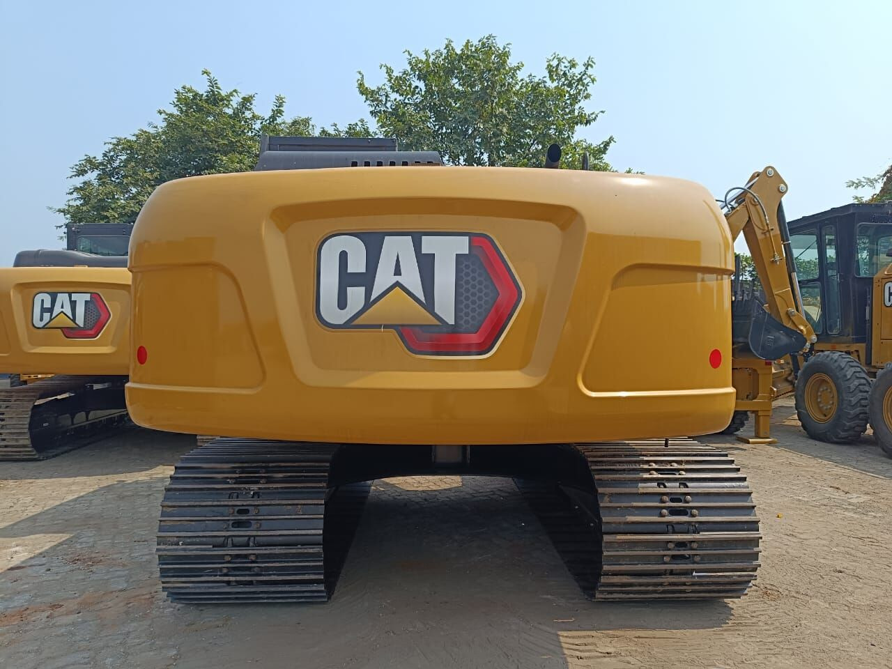 New Caterpillar 320D3GC tracked excavator - Escavadora de rastos: foto 2 New Caterpillar 320D3GC tracked excavator - Escavadora de rastos: foto 2