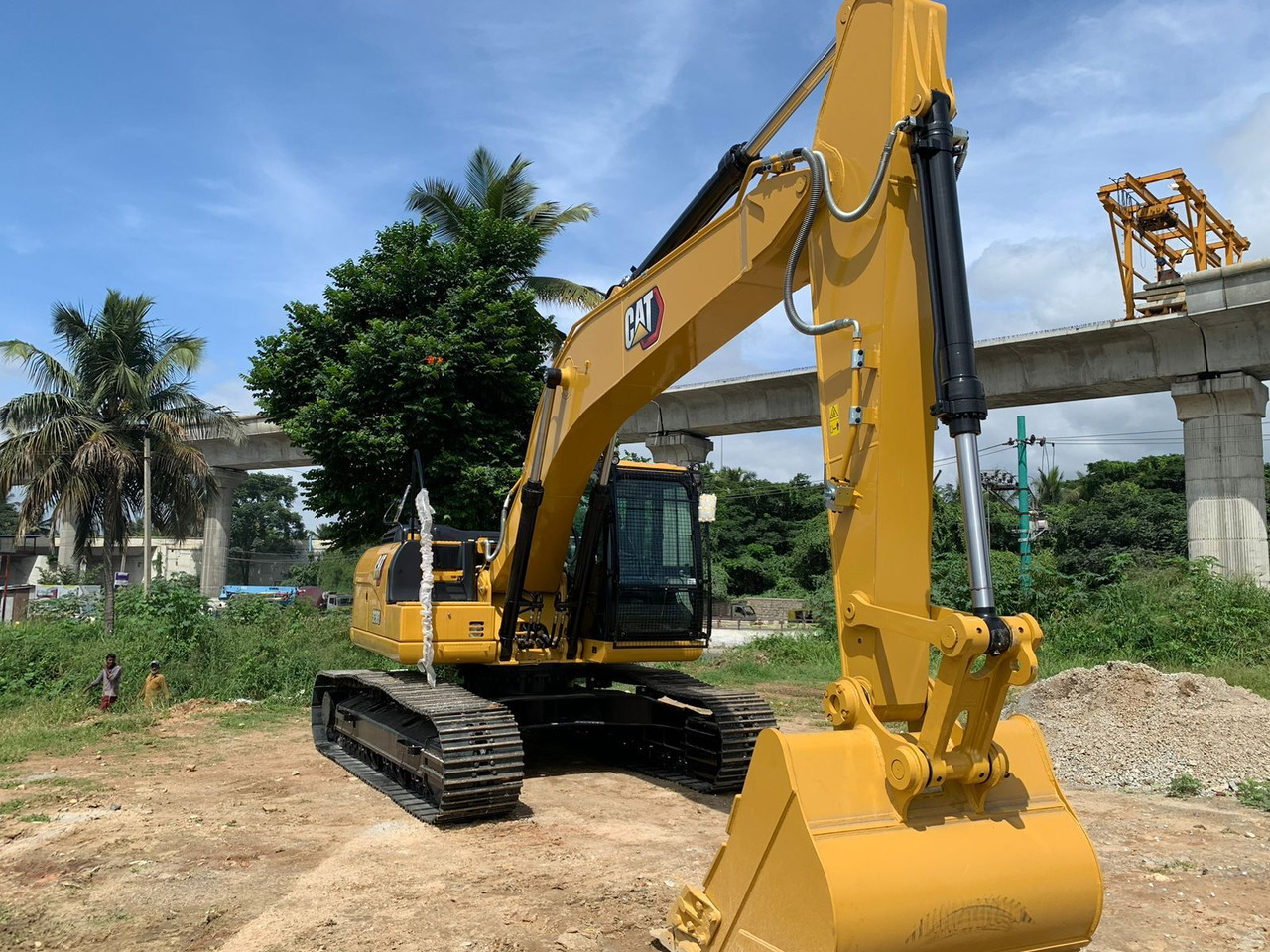 New Caterpillar 323D3 tracked excavator - Escavadora de rastos: foto 5 New Caterpillar 323D3 tracked excavator - Escavadora de rastos: foto 5