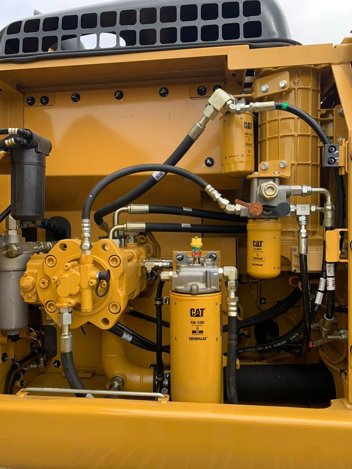 New Caterpillar 323D3 tracked excavator - Escavadora de rastos: foto 4 New Caterpillar 323D3 tracked excavator - Escavadora de rastos: foto 4