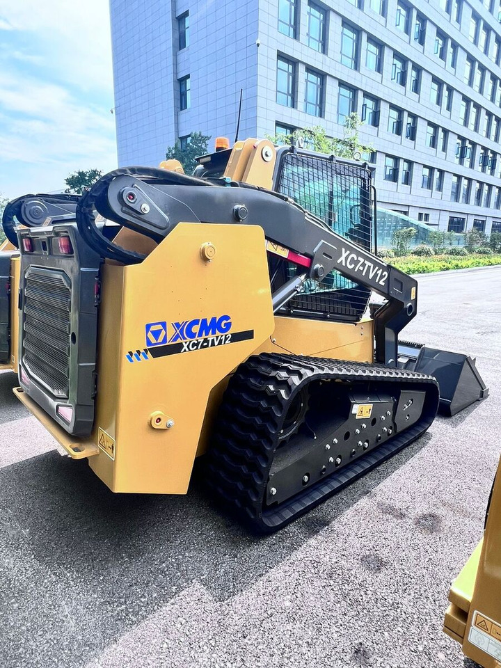 New XCMG XC7-SR08 compact track loader - Mini pá carregadora de rastos: foto 2 New XCMG XC7-SR08 compact track loader - Mini pá carregadora de rastos: foto 2