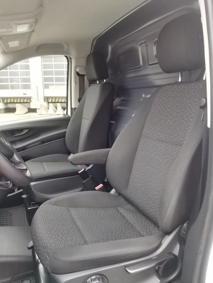 Furgão Mercedes-Benz VITO 116 CDI: foto 8