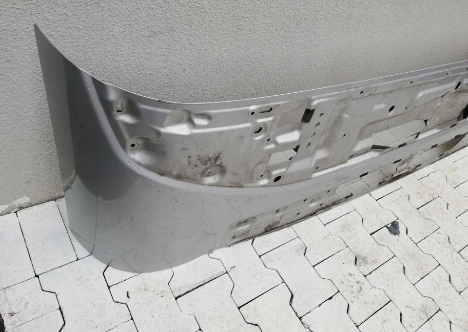 ATRAPA MASKA VOLVO FM FMX EURO6 - Grade radiador para Camião: foto 2 ATRAPA MASKA VOLVO FM FMX EURO6 - Grade radiador para Camião: foto 2