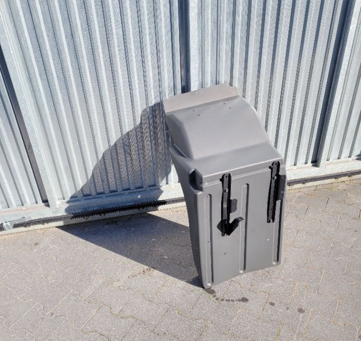 BLOTNIK MAN TGM LH NOWY ORYGINAL0 81.61210.0541/0547 - Carroceria e exterior para Camião: foto 1 BLOTNIK MAN TGM LH NOWY ORYGINAL0 81.61210.0541/0547 - Carroceria e exterior para Camião: foto 1