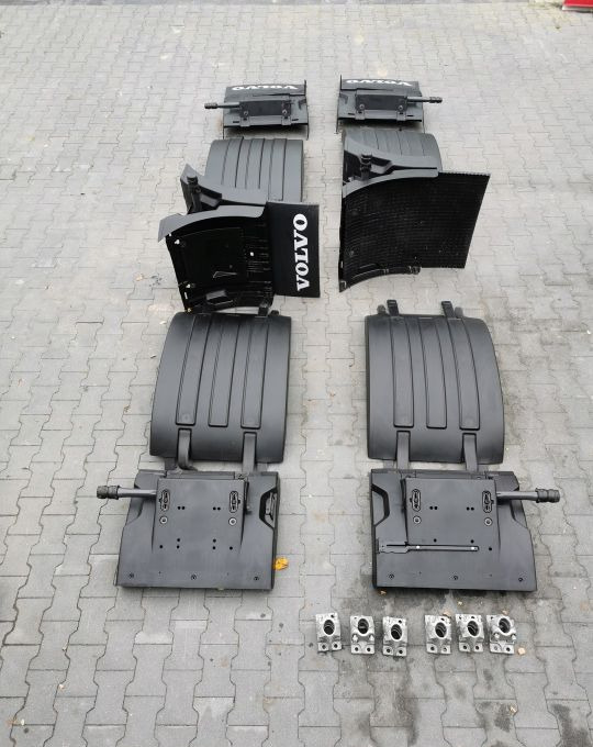 BŁOTNIKI NADKOLE 2 OS VOLVO FH4 NOWY ORYGINAŁ - Para-lama: foto 1 BŁOTNIKI NADKOLE 2 OS VOLVO FH4 NOWY ORYGINAŁ - Para-lama: foto 1
