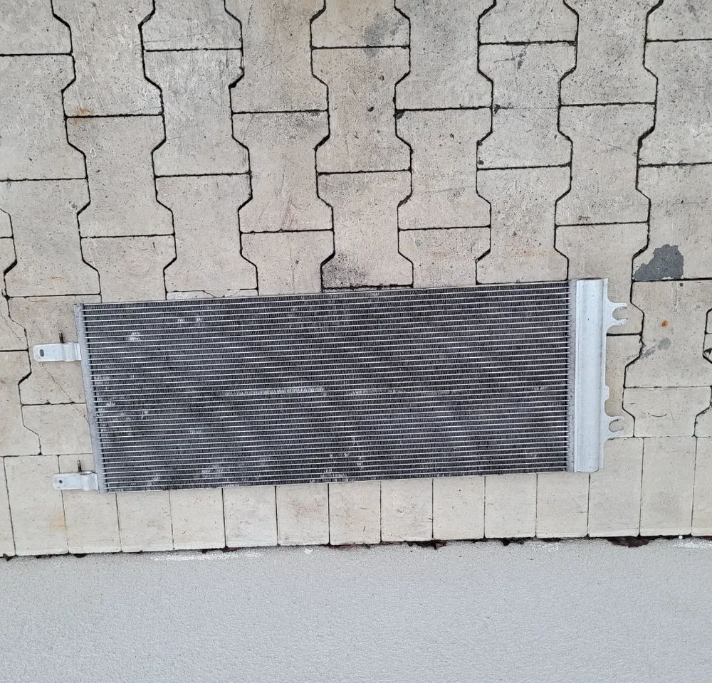 CHŁODNICA KLIMATYZACJI DAF XF 106 OM 2015914 - Condensador para Camião: foto 2 CHŁODNICA KLIMATYZACJI DAF XF 106 OM 2015914 - Condensador para Camião: foto 2