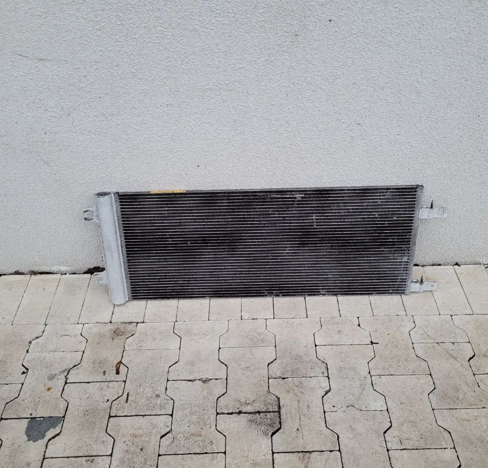 CHŁODNICA KLIMATYZACJI DAF XF 106 OM 2015914 - Condensador para Camião: foto 1 CHŁODNICA KLIMATYZACJI DAF XF 106 OM 2015914 - Condensador para Camião: foto 1