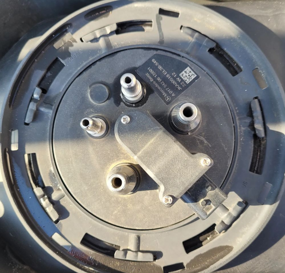 CZUJNIK SMOK AD BLUE MERCEDES ACTROS MP4 MP5 A0175420617 NOWY ORYGINAŁ - Sensor para Camião: foto 1 CZUJNIK SMOK AD BLUE MERCEDES ACTROS MP4 MP5 A0175420617 NOWY ORYGINAŁ - Sensor para Camião: foto 1