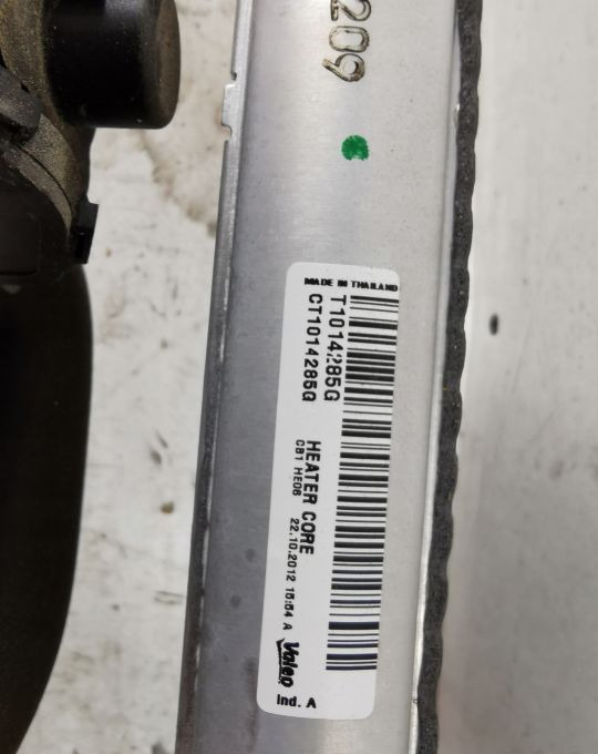 Chłodnica nagrzewnicy Mercedes actros mp4 - Radiador para Camião: foto 4 Chłodnica nagrzewnicy Mercedes actros mp4 - Radiador para Camião: foto 4