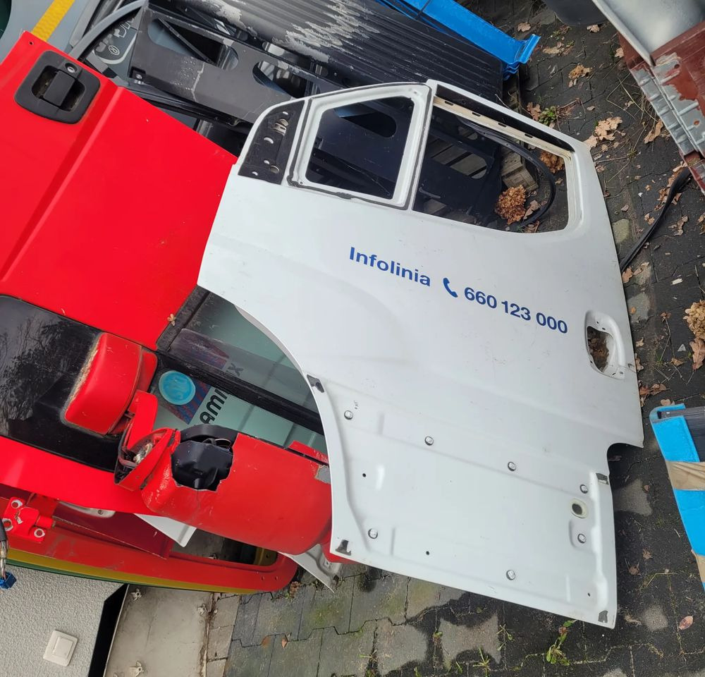 DRZWI IVECO DALI NM RH LUB LH ORYGINAŁ CHWALIM116 - Porta e peças para Veículo comercial: foto 4 DRZWI IVECO DALI NM RH LUB LH ORYGINAŁ CHWALIM116 - Porta e peças para Veículo comercial: foto 4