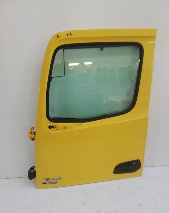 DRZWI MERCEDES ACTROS MP4 LEWE - Porta e peças para Camião: foto 1 DRZWI MERCEDES ACTROS MP4 LEWE - Porta e peças para Camião: foto 1