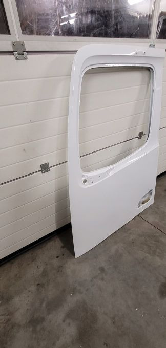 DRZWI MERCEDES ACTROS MP5 LEWE - Porta e peças para Camião: foto 3 DRZWI MERCEDES ACTROS MP5 LEWE - Porta e peças para Camião: foto 3