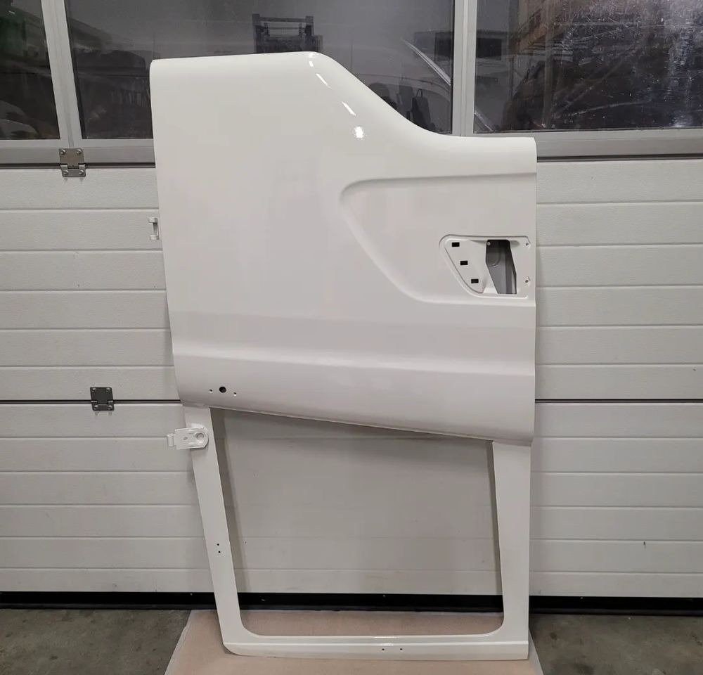 DRZWI SCANIA R PRAWE NOWY ORYGINAŁ - Porta e peças para Camião: foto 1 DRZWI SCANIA R PRAWE NOWY ORYGINAŁ - Porta e peças para Camião: foto 1