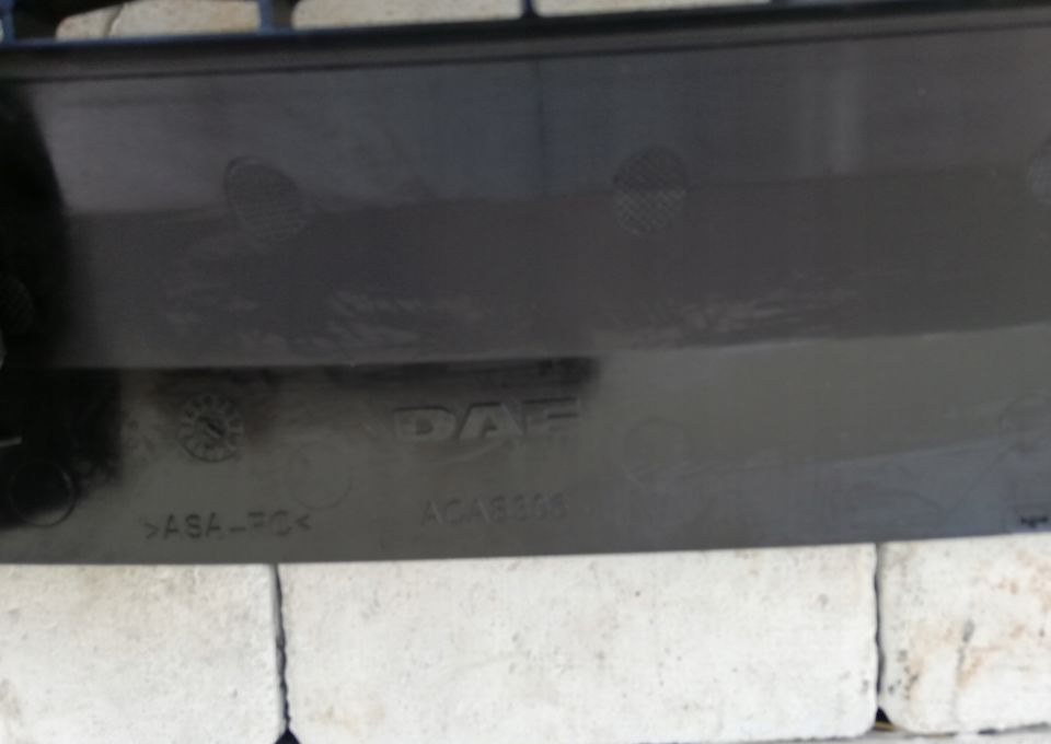 GRILL ATRAPA DAF LF NOWY ORYGINAŁ EURO6 - Capô: foto 5 GRILL ATRAPA DAF LF NOWY ORYGINAŁ EURO6 - Capô: foto 5
