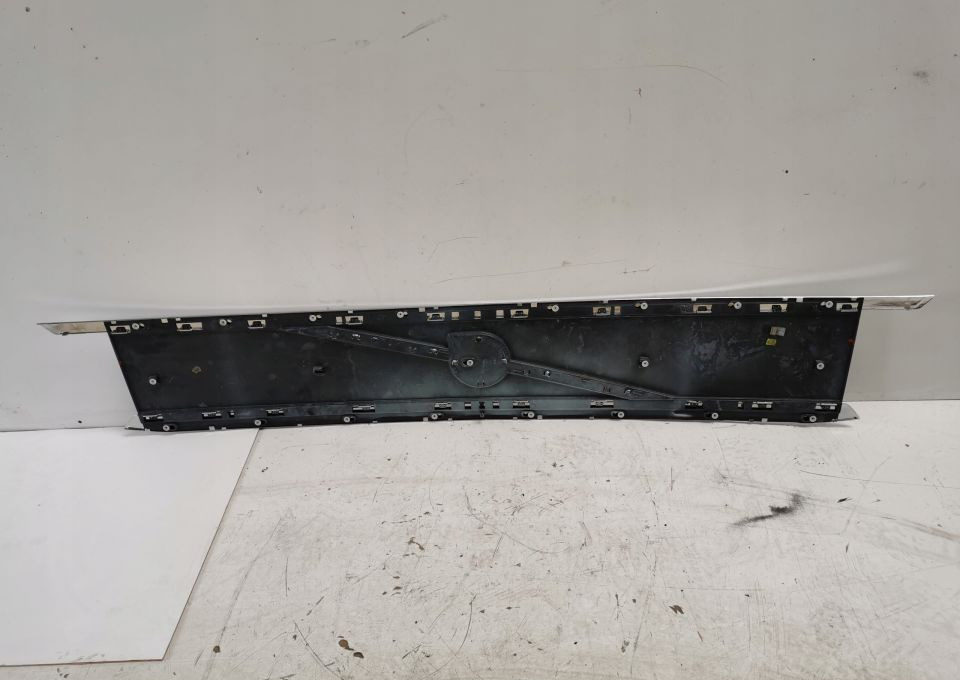 GRILL ATRAPA VOLVO FH 4 ORYGINAŁ CHROM - Grade radiador para Camião: foto 4 GRILL ATRAPA VOLVO FH 4 ORYGINAŁ CHROM - Grade radiador para Camião: foto 4