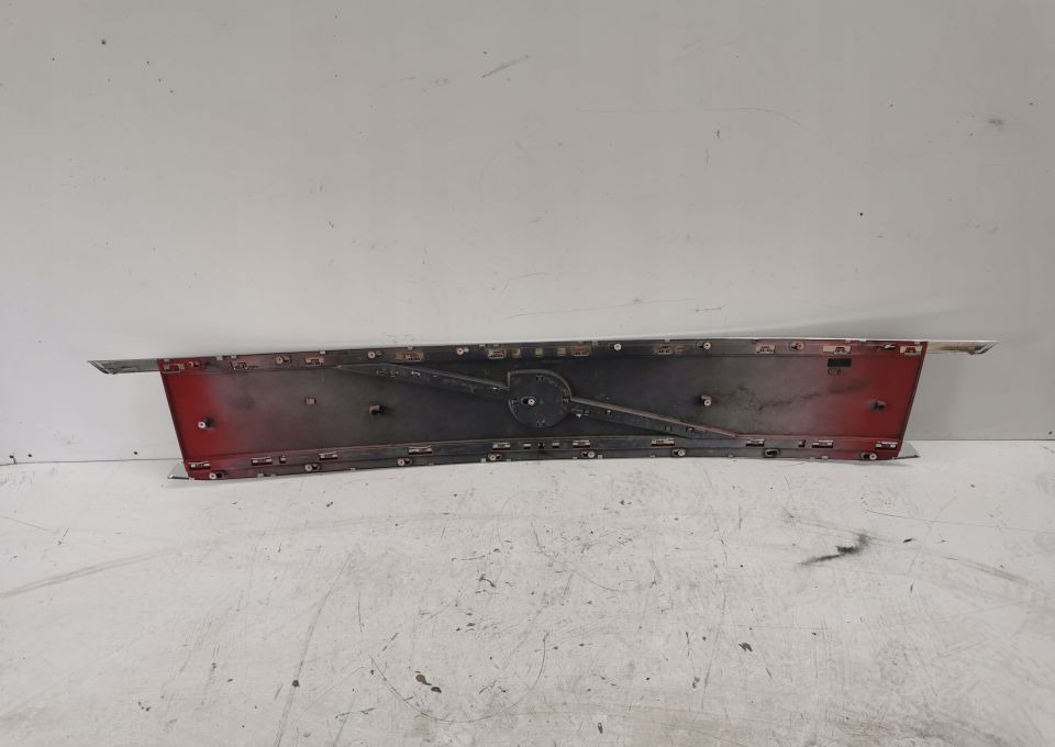 GRILL ATRAPA VOLVO FH 4 ORYGINAŁ CHROM - Grade radiador para Camião: foto 5 GRILL ATRAPA VOLVO FH 4 ORYGINAŁ CHROM - Grade radiador para Camião: foto 5