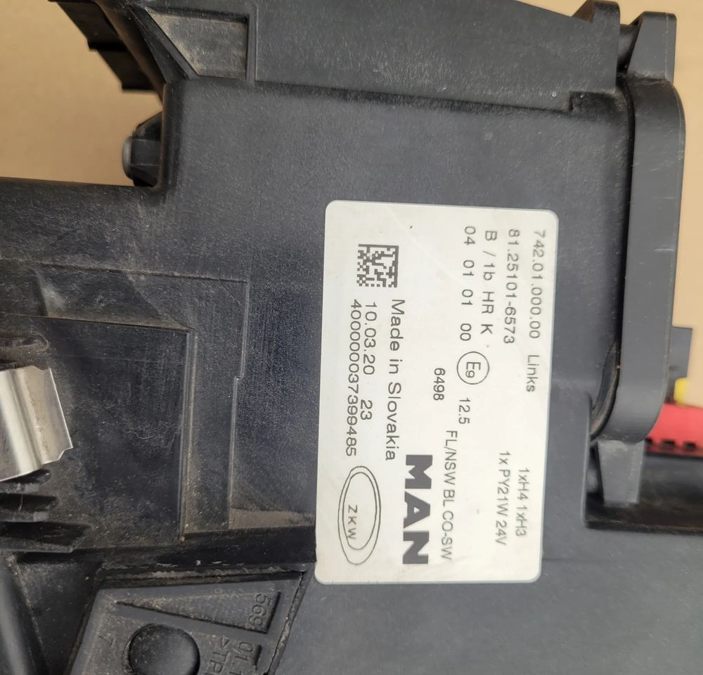 HALOGEN LEWY MAN TGL E6 ORYGINAL 81.25101-6573 CHWALIM116 - Iluminação para Camião: foto 4 HALOGEN LEWY MAN TGL E6 ORYGINAL 81.25101-6573 CHWALIM116 - Iluminação para Camião: foto 4