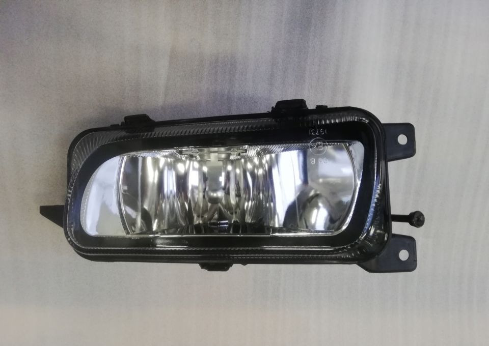 HALOGEN MERCEDES ACTROS MP3 MP3 LH - Farol dianteira: foto 5 HALOGEN MERCEDES ACTROS MP3 MP3 LH - Farol dianteira: foto 5