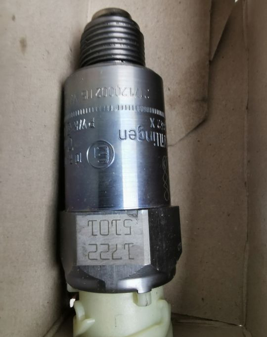 IMPUSATOR MAN TGX TGS E6 81.27121-0098 - Sensor para Camião: foto 1 IMPUSATOR MAN TGX TGS E6 81.27121-0098 - Sensor para Camião: foto 1