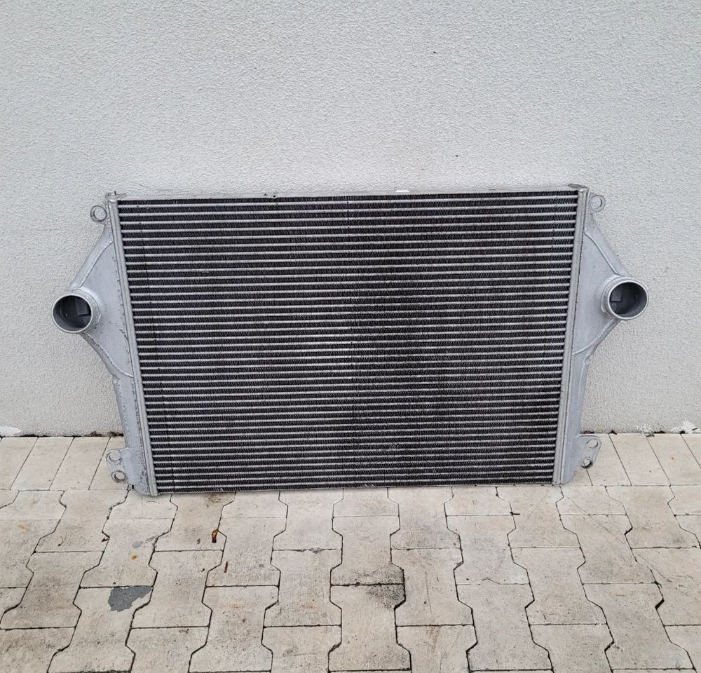 INTERCOOLER SCANIA R S NGT OM 82316694 - Intercooler para Camião: foto 1 INTERCOOLER SCANIA R S NGT OM 82316694 - Intercooler para Camião: foto 1