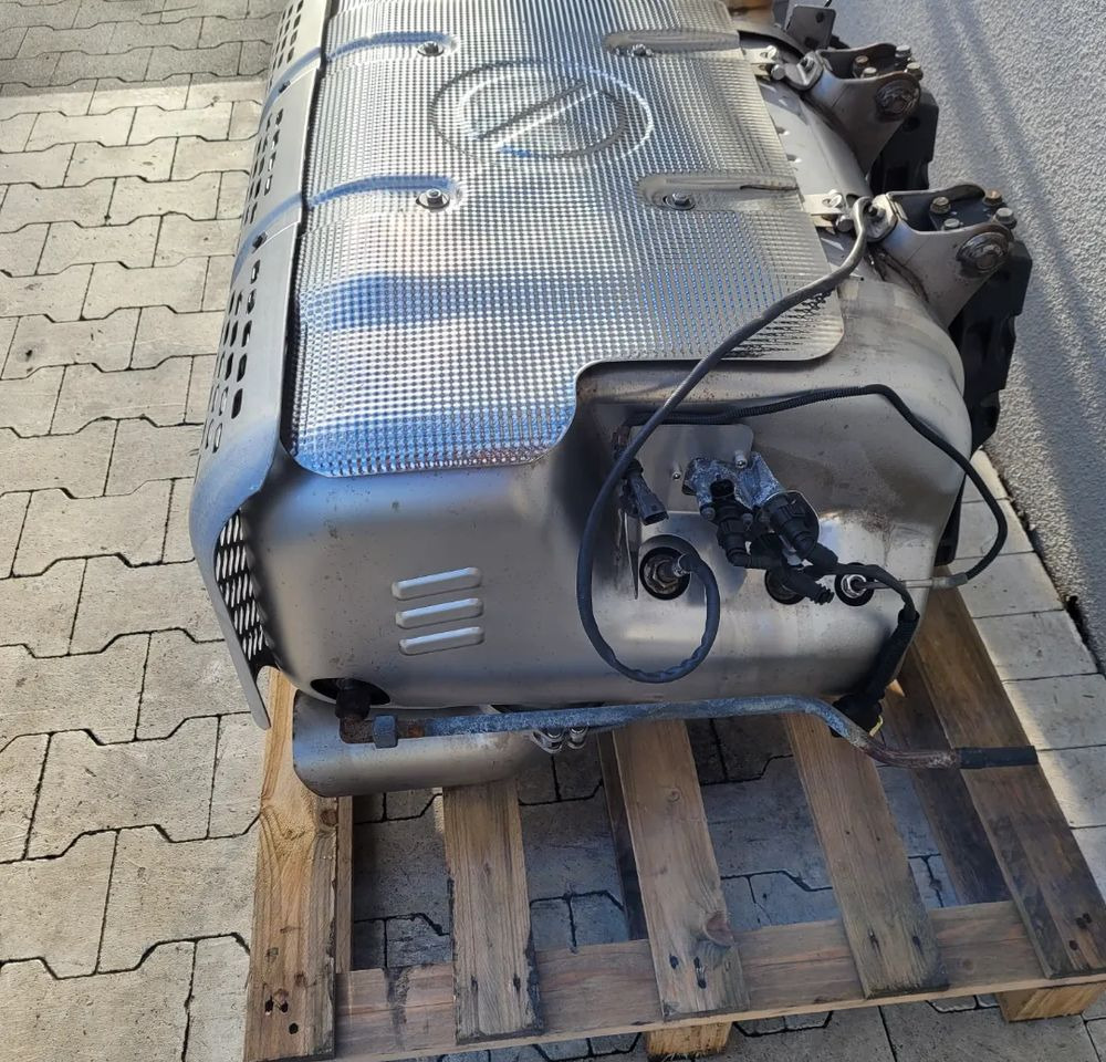 KATALIZATOR IVECO EUROCARGO E6 ORYGINAŁ - Conversor catalítico para Camião: foto 2 KATALIZATOR IVECO EUROCARGO E6 ORYGINAŁ - Conversor catalítico para Camião: foto 2