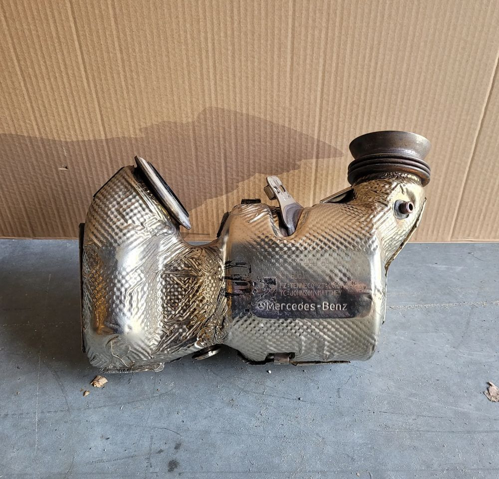 KATALIZATOR MERCEDES SPRINTER 2.0CDI W907 W910 A6541408401 ORYGINAŁ CHWALIM116 - Sistema de escape para Camião: foto 1 KATALIZATOR MERCEDES SPRINTER 2.0CDI W907 W910 A6541408401 ORYGINAŁ CHWALIM116 - Sistema de escape para Camião: foto 1