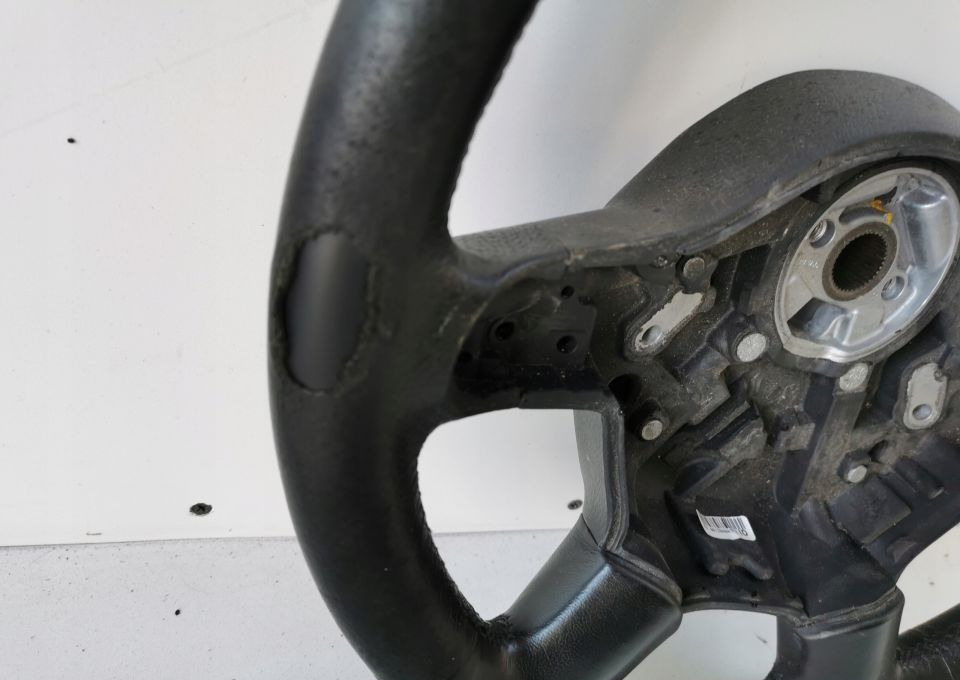KIEROWNICA DAF XF CF - Volante de direção para Camião: foto 3 KIEROWNICA DAF XF CF - Volante de direção para Camião: foto 3