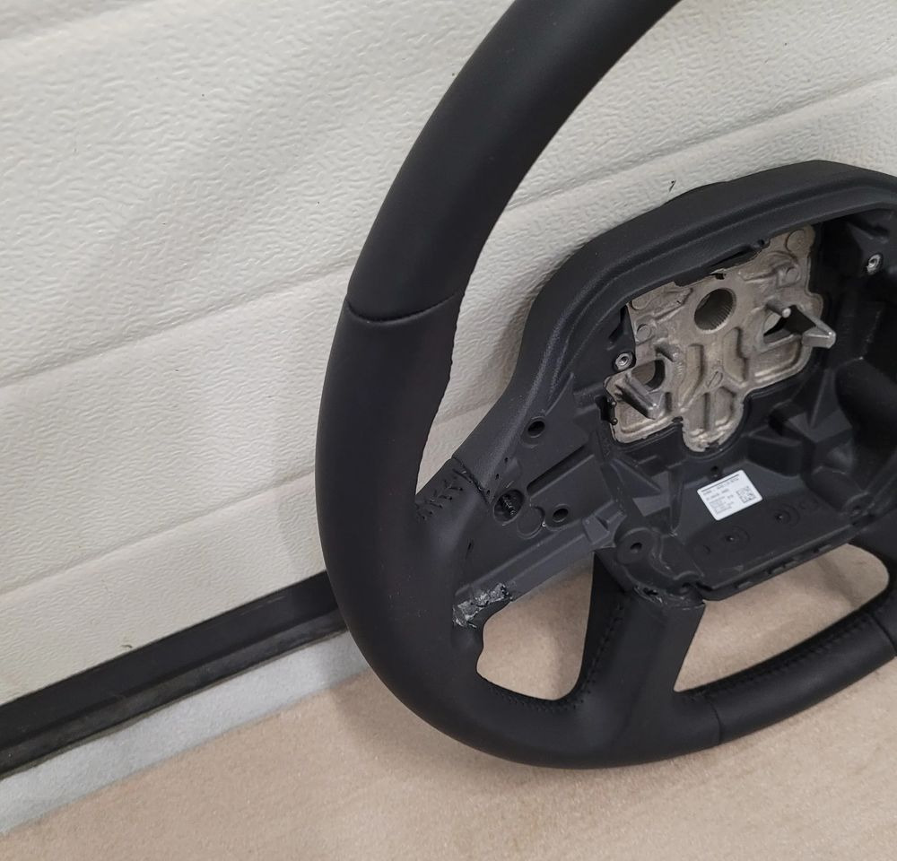 KIEROWNICA MAN TG3 TGX NM TGL ORYGINAŁ SKÓRA - Volante de direção para Camião: foto 3 KIEROWNICA MAN TG3 TGX NM TGL ORYGINAŁ SKÓRA - Volante de direção para Camião: foto 3