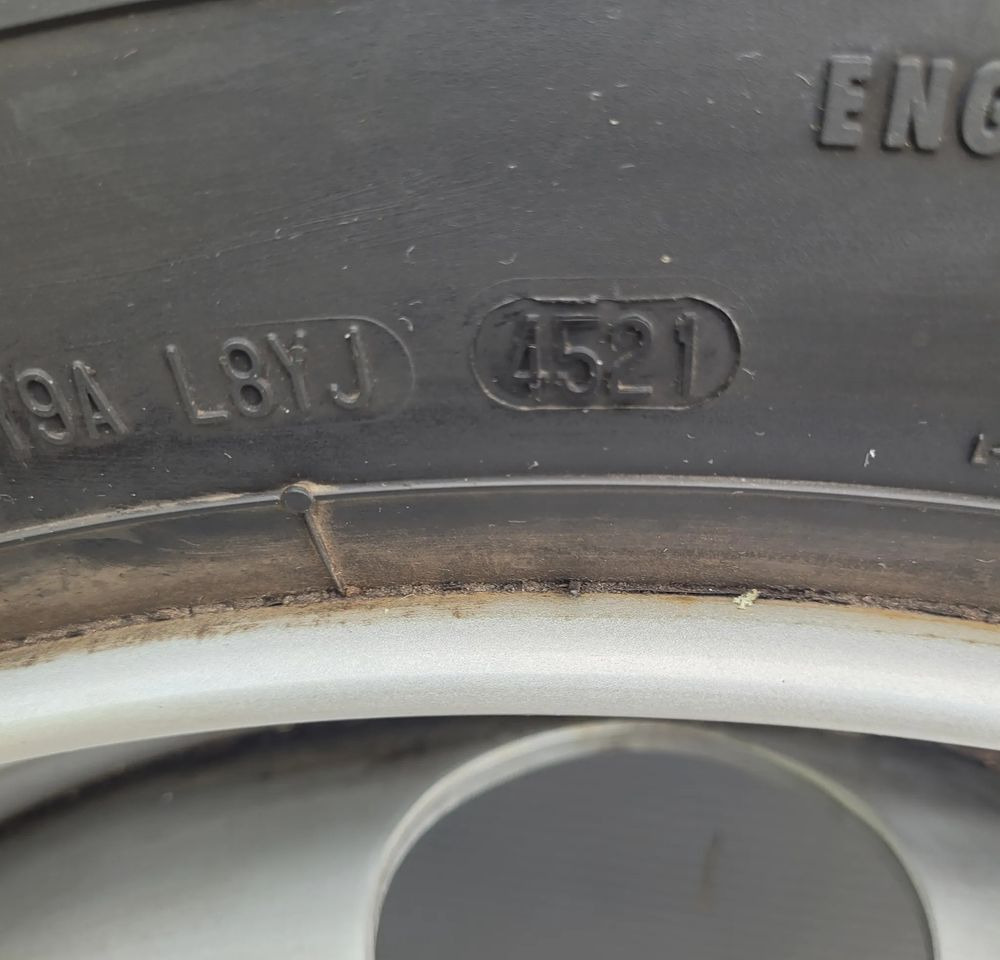 KOŁO CONTINENTAL CONTI HYBRID HD3 315/70R22.5 FELGA 9.00 - Jantes e pneus para Camião: foto 4 KOŁO CONTINENTAL CONTI HYBRID HD3 315/70R22.5 FELGA 9.00 - Jantes e pneus para Camião: foto 4