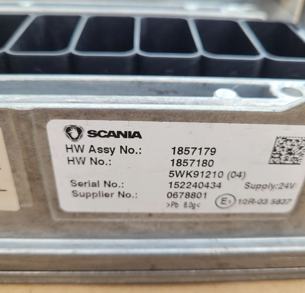 KOMPUTER SILNIKA SCANIA NOWY ORYGINAŁ 1857179 CHWALIM116 - Sistema elétrico para Camião: foto 2 KOMPUTER SILNIKA SCANIA NOWY ORYGINAŁ 1857179 CHWALIM116 - Sistema elétrico para Camião: foto 2
