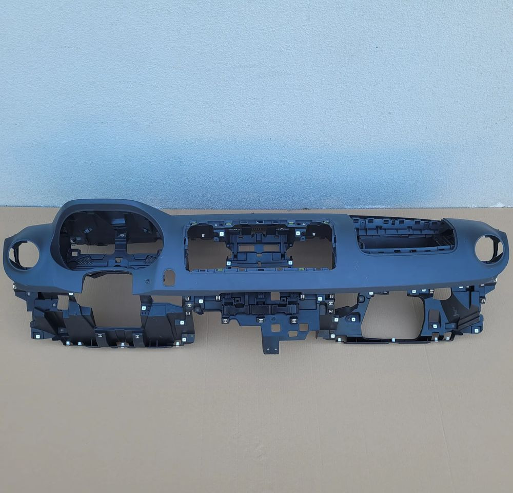 KONSOLA MERCEDES SPRINTER W910 W907 - Painel de instrumentos para Camião: foto 1 KONSOLA MERCEDES SPRINTER W910 W907 - Painel de instrumentos para Camião: foto 1