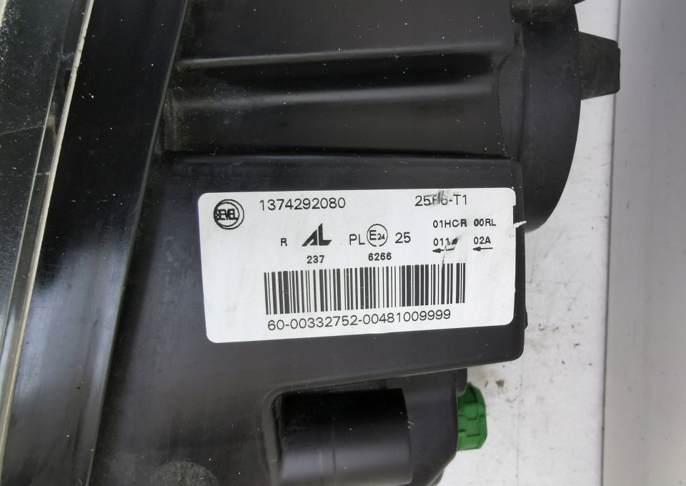 LAMPA FIAT DUCATO JUMPER BOXER NM. RH ORYGINAL - Farol dianteira: foto 4 LAMPA FIAT DUCATO JUMPER BOXER NM. RH ORYGINAL - Farol dianteira: foto 4