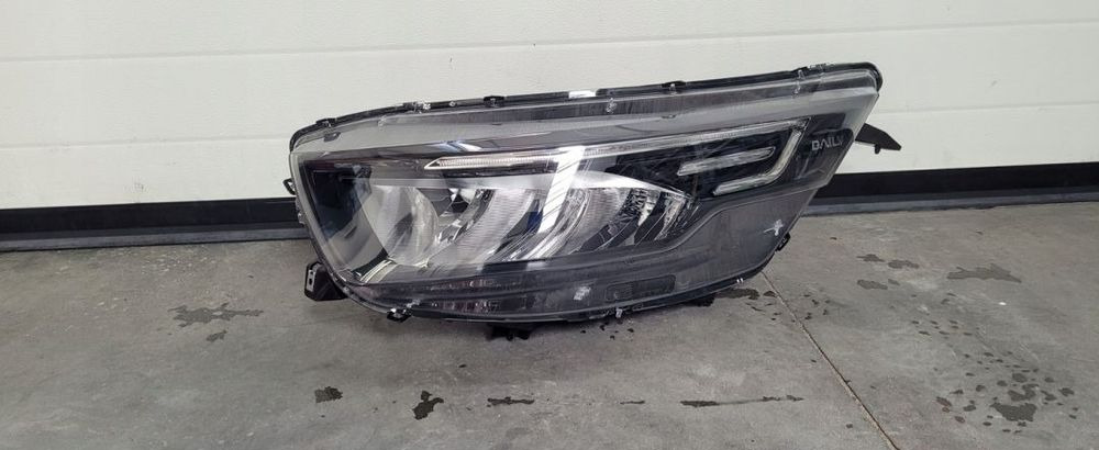 LAMPA FULL LED IVECO DAILY Lh. ORYGINAŁ 5802711800 - Farol dianteira para Veículo comercial: foto 1 LAMPA FULL LED IVECO DAILY Lh. ORYGINAŁ 5802711800 - Farol dianteira para Veículo comercial: foto 1