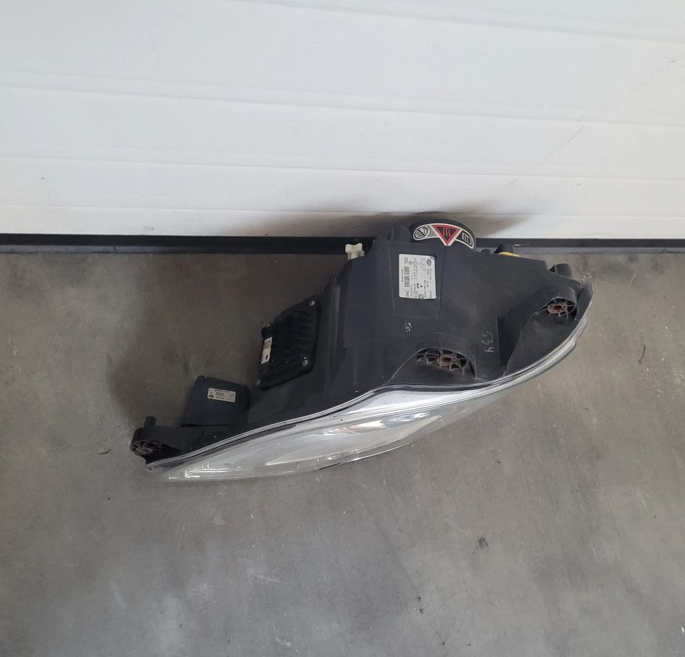LAMPA LED DAF XF 106 LEWA ORYGINAŁ OM 1857534 CHWALIM116 - Iluminação para Camião: foto 3 LAMPA LED DAF XF 106 LEWA ORYGINAŁ OM 1857534 CHWALIM116 - Iluminação para Camião: foto 3