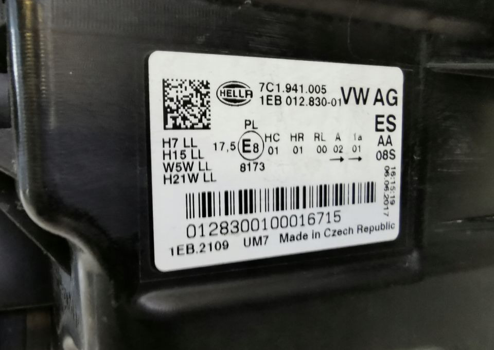 LAMPA MAN TGE VW CRAFTER ORYGINAŁ LEWA - Farol dianteira para Camião: foto 4 LAMPA MAN TGE VW CRAFTER ORYGINAŁ LEWA - Farol dianteira para Camião: foto 4