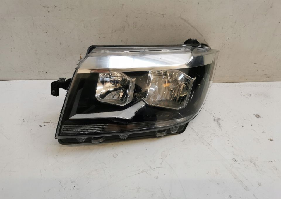 LAMPA MAN TGE VW CRAFTER ORYGINAŁ LEWA - Farol dianteira para Camião: foto 1 LAMPA MAN TGE VW CRAFTER ORYGINAŁ LEWA - Farol dianteira para Camião: foto 1