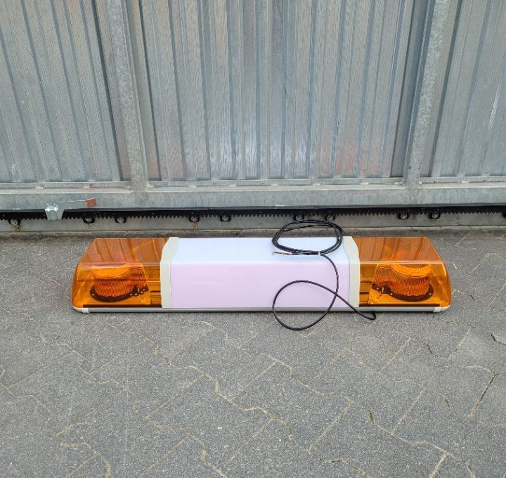 LAMPA OSTRZEGAWCZA KOGUT NOWA - Iluminação para Camião: foto 1 LAMPA OSTRZEGAWCZA KOGUT NOWA - Iluminação para Camião: foto 1