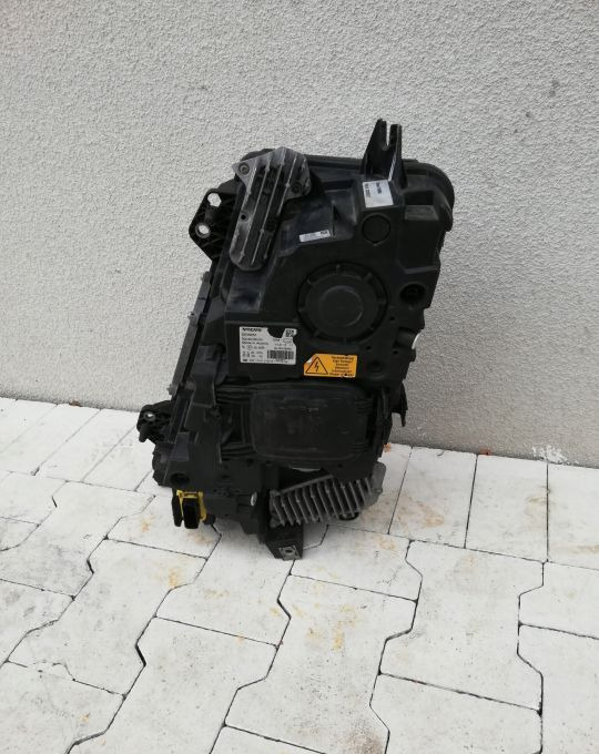 LAMPA XENON VOLVO FH4 FH 4 FM RH ORYGINAŁ - Farol dianteira: foto 3 LAMPA XENON VOLVO FH4 FH 4 FM RH ORYGINAŁ - Farol dianteira: foto 3