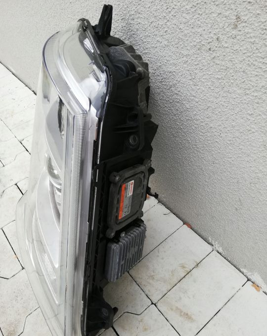 LAMPA XENON VOLVO FH4 FH 4 FM RH SKRETNY ORYGINAŁ - Farol dianteira: foto 2 LAMPA XENON VOLVO FH4 FH 4 FM RH SKRETNY ORYGINAŁ - Farol dianteira: foto 2