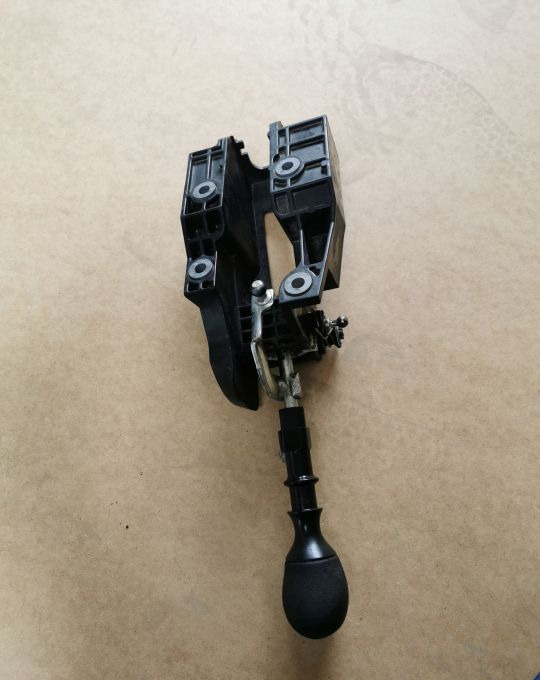 LEWAREK BIEGÓW WYBIERAK IVECO DAILY 5B. - Manete de mudanças para Veículo comercial: foto 3 LEWAREK BIEGÓW WYBIERAK IVECO DAILY 5B. - Manete de mudanças para Veículo comercial: foto 3