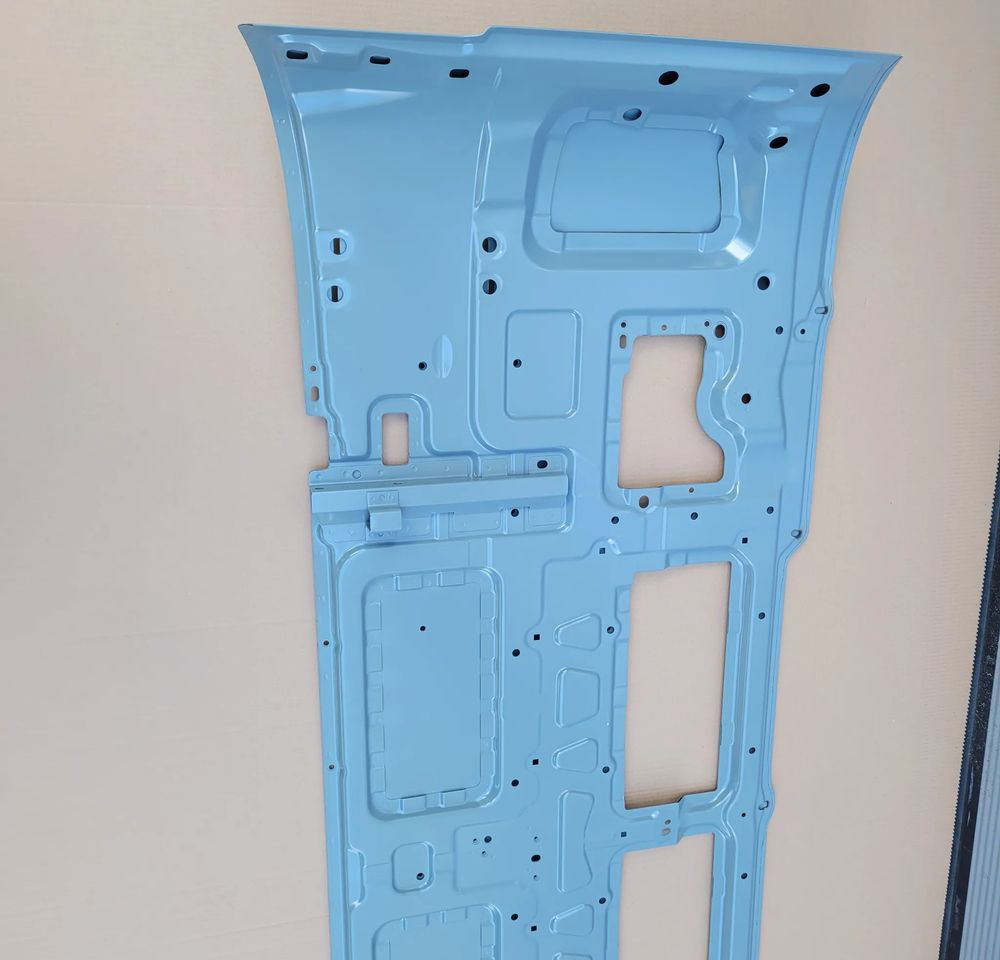 MASKA ATRAPA VOLVO FH4 NOWY ORYGINAŁ CHWALIM116 - Capô para Camião: foto 4 MASKA ATRAPA VOLVO FH4 NOWY ORYGINAŁ CHWALIM116 - Capô para Camião: foto 4