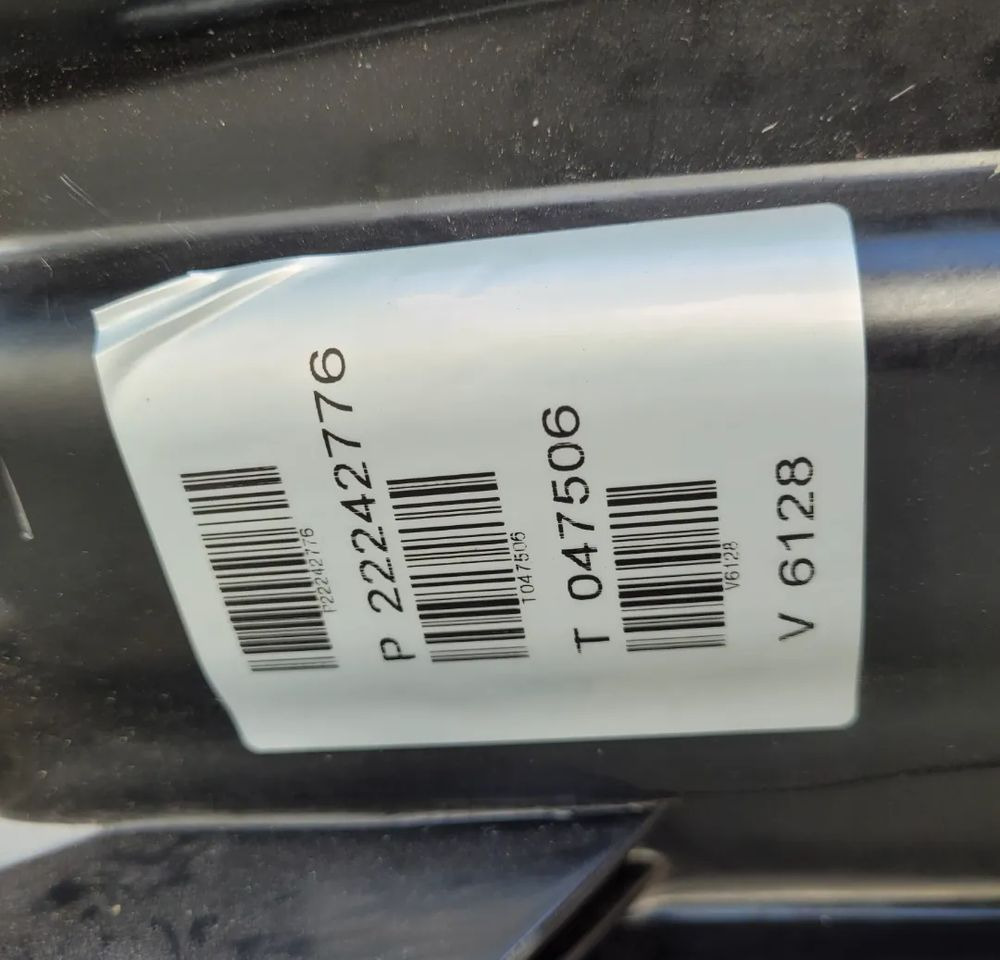 MISKA OLEJOWA RENAULT RANGE T 22242776 - Cárter de óleo para Camião: foto 4 MISKA OLEJOWA RENAULT RANGE T 22242776 - Cárter de óleo para Camião: foto 4