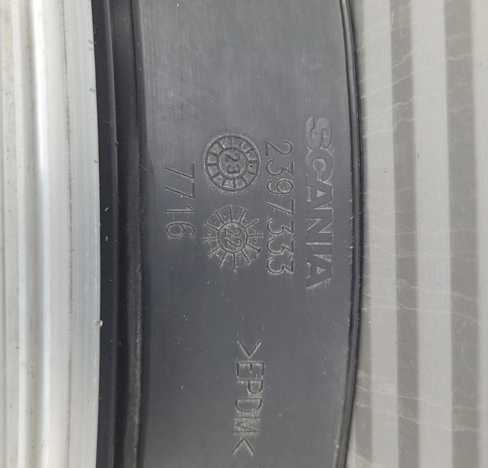 PIERŚCIEŃ WENTYLATORA SCANIA S R NGT 2836673 ORYGINAŁ CHWALIM116 - Sistema de arrefecimento para Camião: foto 4 PIERŚCIEŃ WENTYLATORA SCANIA S R NGT 2836673 ORYGINAŁ CHWALIM116 - Sistema de arrefecimento para Camião: foto 4