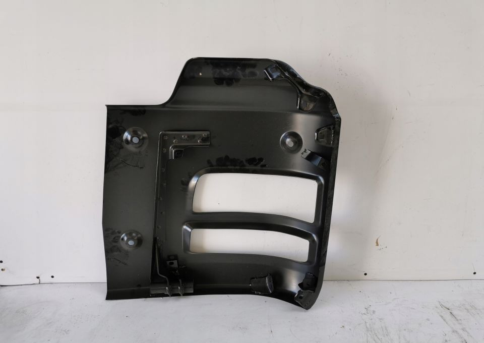 POSZYCIA ZDERZAK MAN TGS TGA RH. - Para-choque para Camião: foto 2 POSZYCIA ZDERZAK MAN TGS TGA RH. - Para-choque para Camião: foto 2