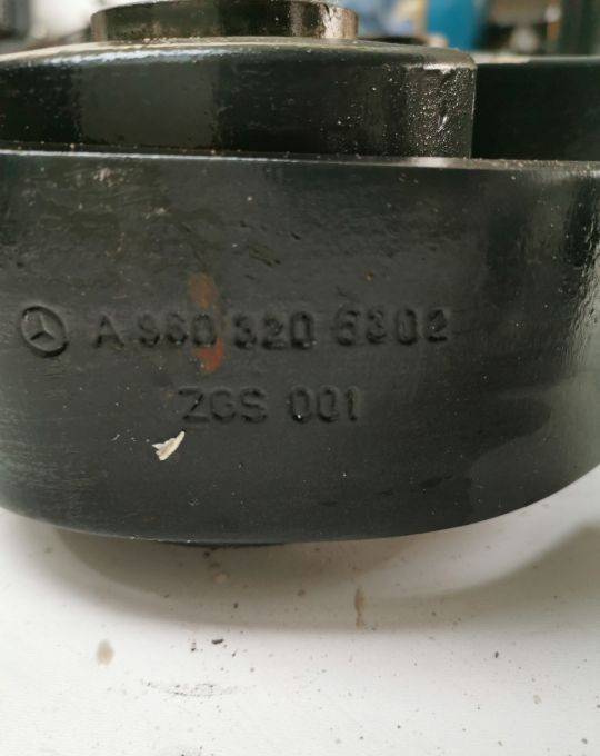 RESORY MERCEDES ACTROS MP4 - Suspensão de molas/ Suspensão de lâminas para Camião: foto 3 RESORY MERCEDES ACTROS MP4 - Suspensão de molas/ Suspensão de lâminas para Camião: foto 3