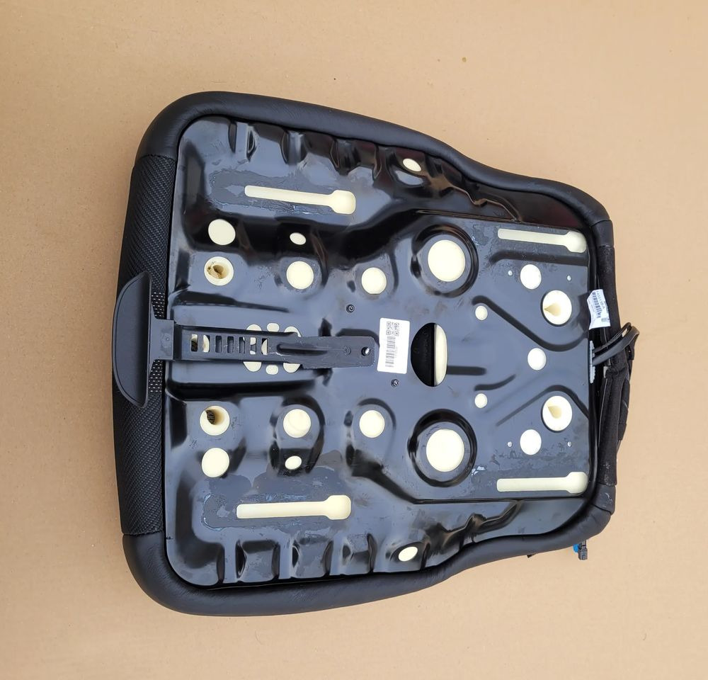 SIEDZISKO FOTELA DAF XF XG ORYGINAŁ CHWALIM116 - Banco para Camião: foto 2 SIEDZISKO FOTELA DAF XF XG ORYGINAŁ CHWALIM116 - Banco para Camião: foto 2